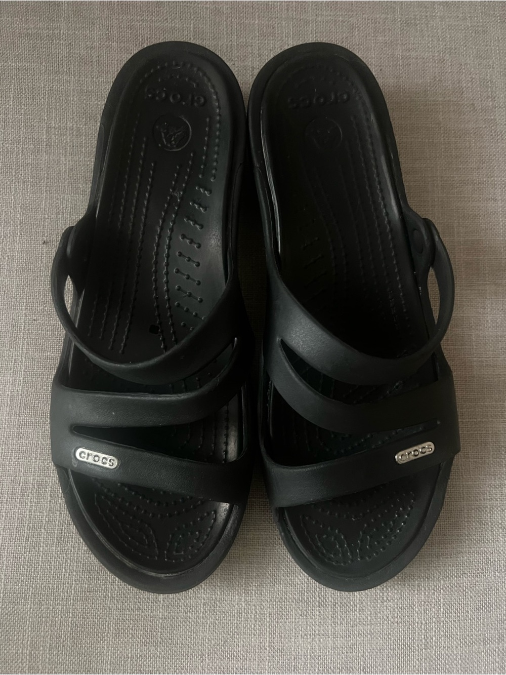 CROCS Black Strappy Sandals, women’s 9, slip on outdoors casual lightweight